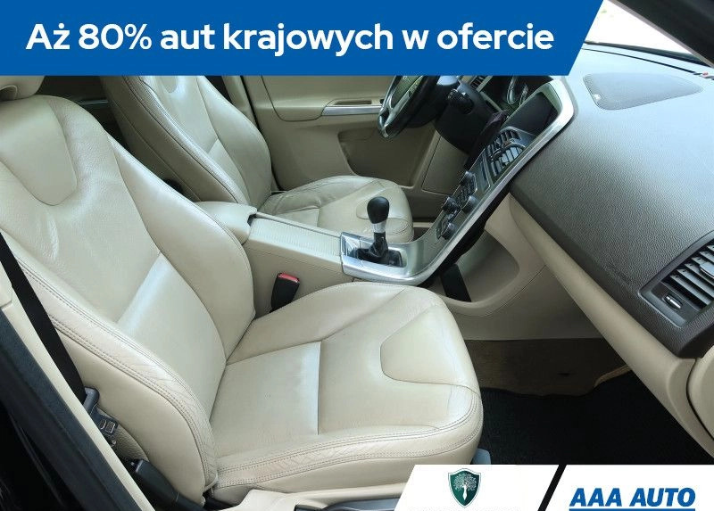 Volvo XC 60 cena 49000 przebieg: 207894, rok produkcji 2012 z Parczew małe 352